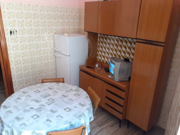 VENDESI CASA INDIPENDENTE DI 100 MQ CON GARAGE - Foto 4