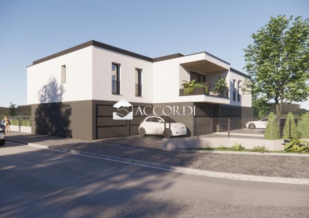 APPARTAMENTO di 4 vani e di 110 mq (TREVIGNANO) rif. PE9