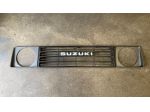 Mascherina anteriore originale Suzuki Samurai del 1993