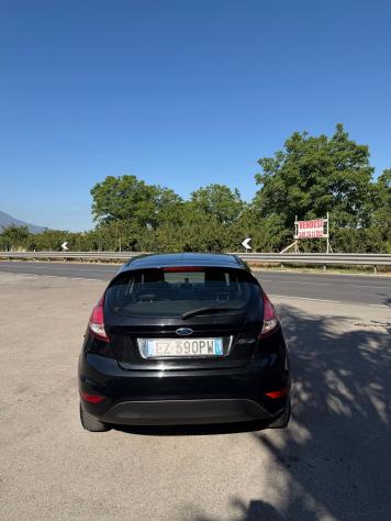 Ford Fiesta 1.5 TDCi 75CV - Foto 7
