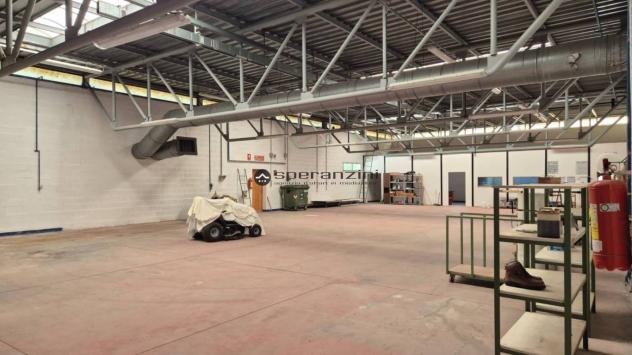 Vendesi capannone industriale/artigianale su lotto di circa 3700 mq
nella media valle del metauro facilmente raggiungibile dagli svincoli della supers - Foto 10