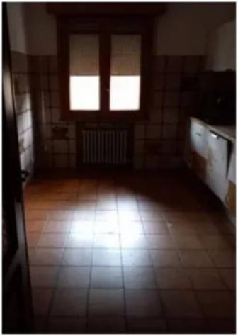 Immobile in asta di 124 m², box auto in vendita a Carpi - Foto 7