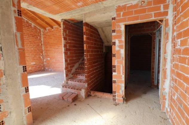 Villa di 220 m² con 3 locali e box auto doppio in vendita a Andezeno - Foto 7