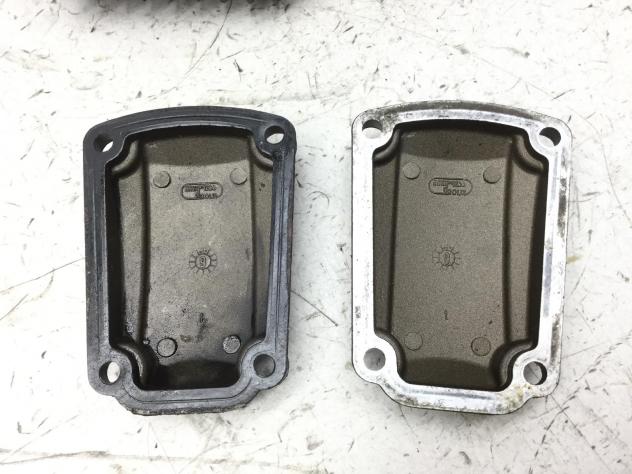 DUCATI MONSTER 600 TESTA TESTATA ANTERIORE NO ALBERO A CAMME NO BILANCERI 1999 - Foto 3