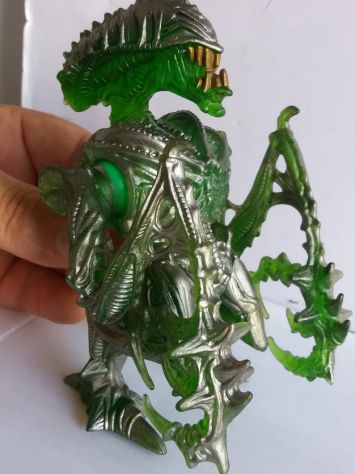 ALIENS MANTIS - ACTION FIGURE - VINTAGE