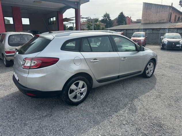 Renault Megane 1.5 DCI 110 CV Sportour Ecobusiness Premium - Foto 9