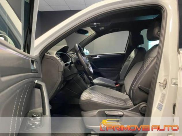VOLKSWAGEN Tiguan 2.0 TDI 200 CV SCR DSG 4MOTION R-Line rif. 19117075 - Foto 2