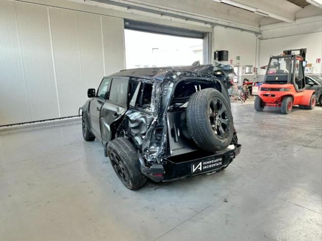 LAND ROVER Defender 110 3.0 l6 400CV AWD AUTO SE rif. 23936373 - Foto 5