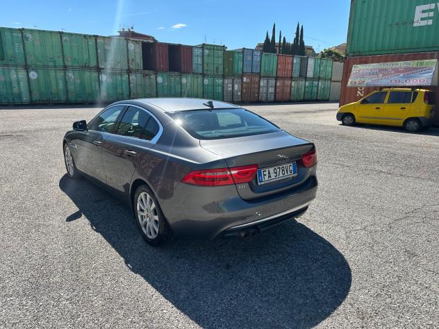 Jaguar XE 2.0 D Turbo aut. Pure PELLE NAVI - Foto 5