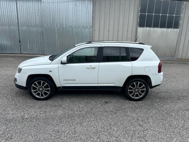 Jeep Compass 2.2 CRD Limited 136cv - Foto 8