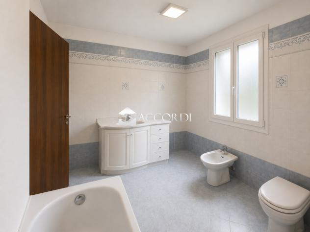 APPARTAMENTO di 5 vani e di 130 mq (MASERA' DI PADOVA) rif. DS20 - Foto 4
