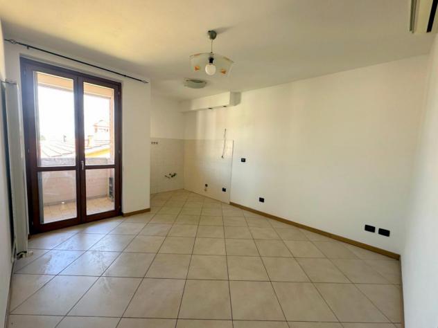 APPARTAMENTO di 3 vani e di 65 mq (SERRAVALLE PISTOIESE) rif. A26/338