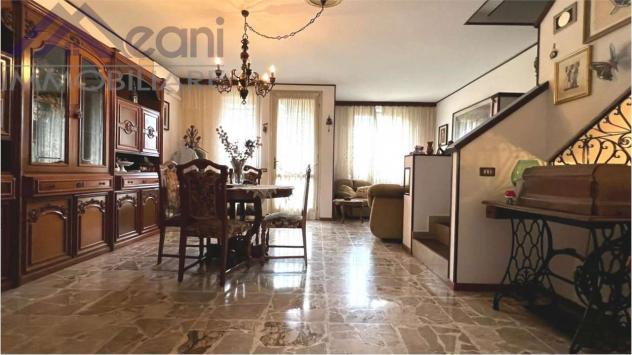 211 - VENDUTO! VILLA SCHIERA DA RISTRUTTURARE! - Foto 6