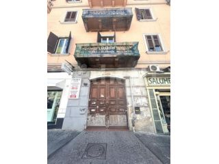 Appartamento - Napoli . Rif.: CAPODICHINO600ARG