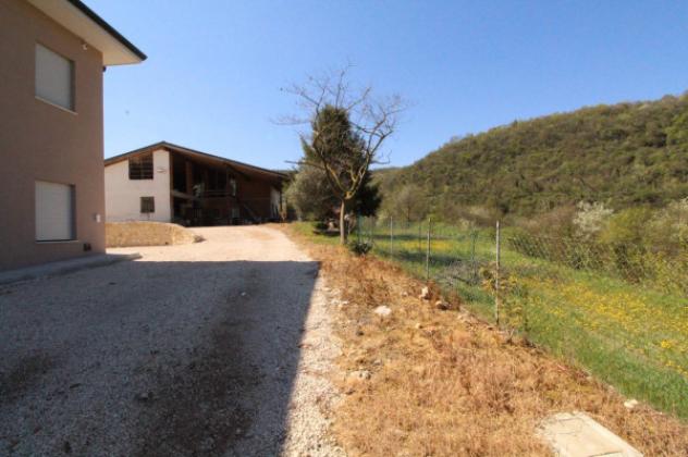 Rustico / Casale di 147 m² con 4 locali e box auto doppio in vendita a Altavilla Vicentina - Foto 9