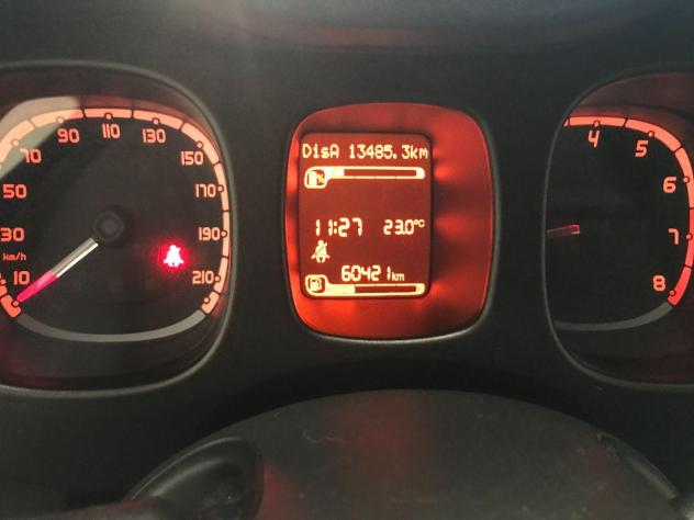 FIAT Panda 1.0 S&S Hybrid - Foto 8