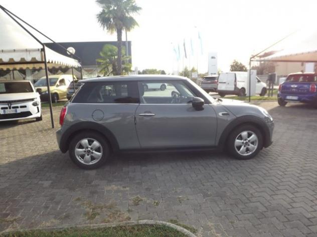 MINI One 1.2 One 75 CV rif. 24115979 - Foto 8