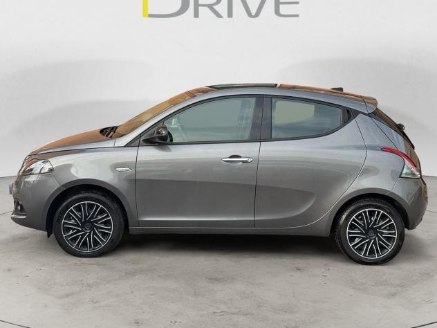 Lancia Ypsilon 1.0 FireFly Hybrid GOLD. grigio met. - Foto 7