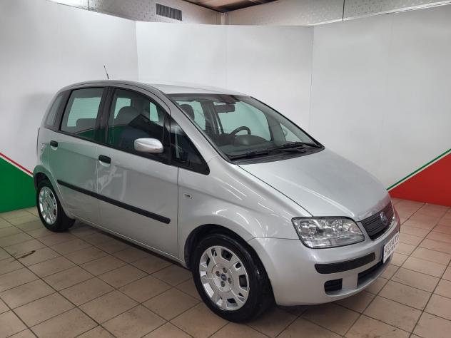 FIAT Idea Idea 1.4 16v Dynamic 6m - Foto 3