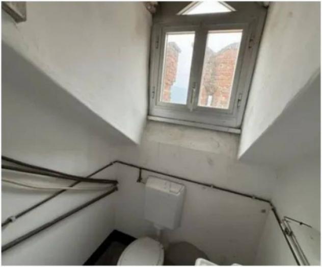 Immobile in asta di 808 m² con più di 5 locali in vendita a Serra Riccò - Foto 19