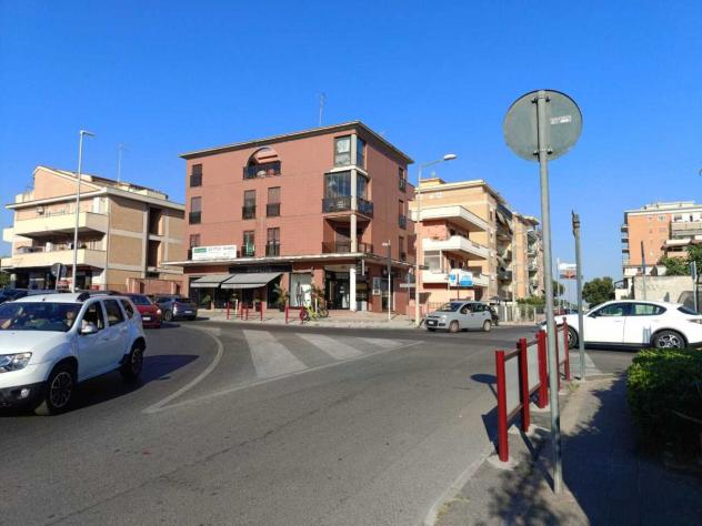 Locale commerciale in affitto a Ladispoli - Foto 6
