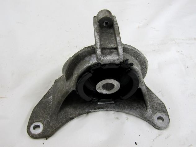 46773925 SUPPORTO MOTORE FIAT DOBLO 1.6 M 76KW 5M 2P (2008) RICAMBIO USATO