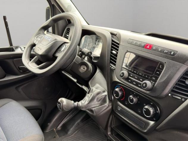 IVECO Daily 35S12 L2H2 rif. 23335773 - Foto 10