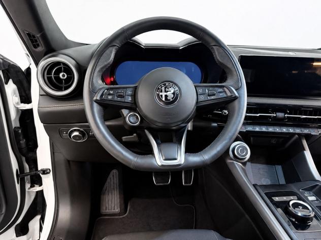 Alfa Romeo Tonale 1.3 280cv Plug-in Hybrid AT6 Sprint Q4 - Foto 9
