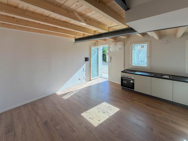 Porzione di casa in affitto a Montecchio Maggiore - Foto 2