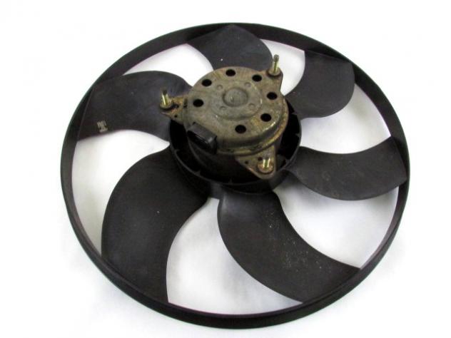 7701044403 ELETTROVENTOLA NISSAN INTERSTAR 2.5 D 84KW 5M 4P (2002) RICAMBIO USATO 864110D