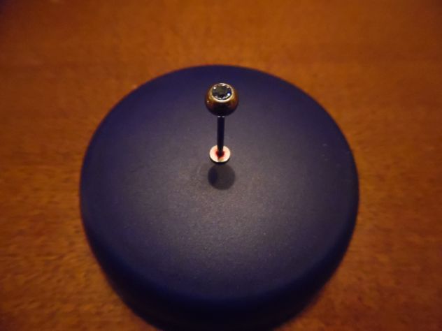 1 PIERCING NUOVO BELLISSIMO PER LABBRO BOCCA CON BRILLANTE AZZURRO SOPRA LA PALL - Foto 5