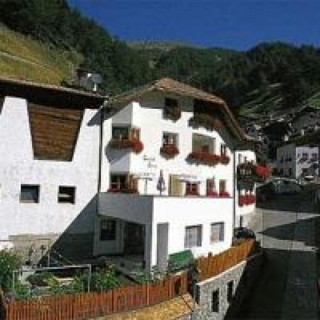 Albergo Camoscio Gasthof Gemse