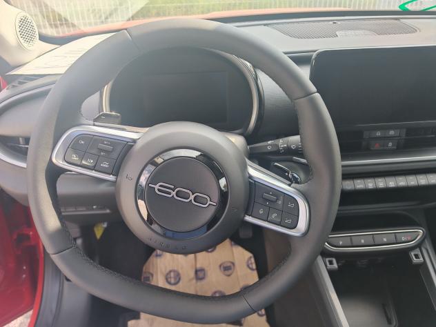 FIAT 600 600 1.2 Hybrid 110cv - Foto 9