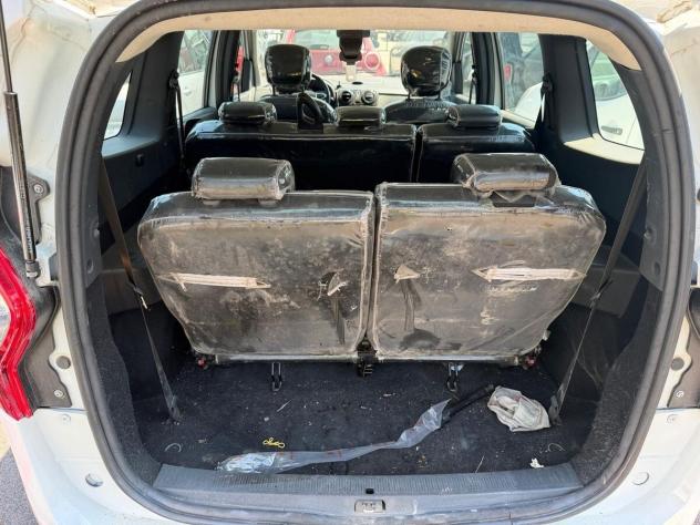 Dacia Lodgy 1.5 dCi 8V 90CV Start&Stop 7 posti Laurte - Foto 4