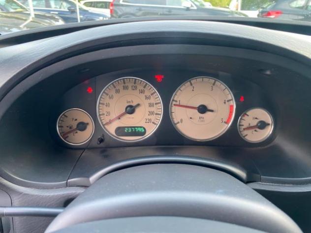 CHRYSLER Voyager 2.5 CRD cat LX 7 Posti rif. 23921313 - Foto 8