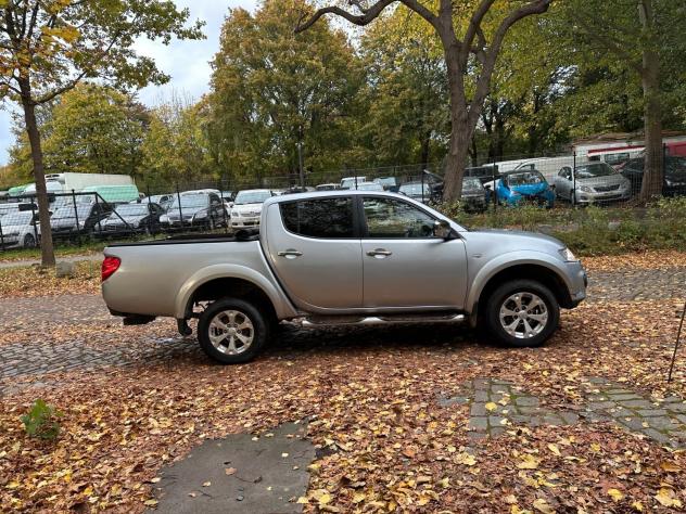Mitsubishi L200 2.5 DI-D/178CV DC Intense Plus DPF - Foto 7