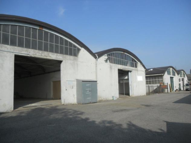 Immobile di 1000 m² con 4 locali in affitto a Settimo Milanese - Foto 3