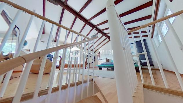 CASA INDIPENDENTE di 9 vani e di 330 mq (MONTEBELLUNA) rif. DG314A - Foto 9