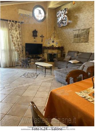 IMMOBILI-IMMOBILE RESIDENZIALE-Vico Tricoli n. 5/A - Foto 2