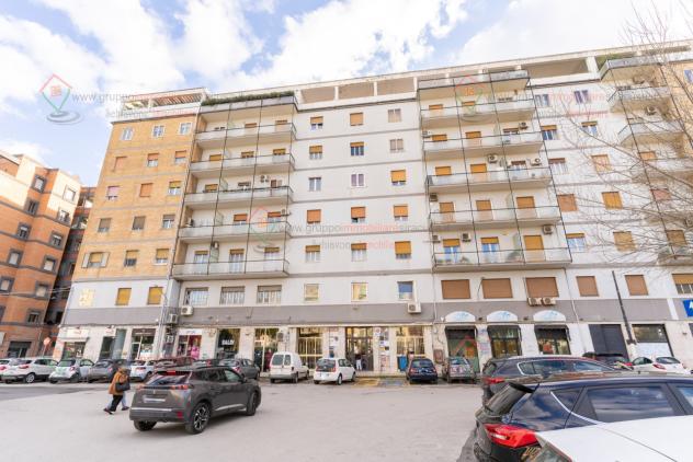 Quadrilocale in vendita a Siracusa
