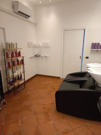 CEDESI SALONE PARRUCCHIERE AVVIATO – COMO - Foto 5