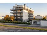 Appartamento di 90 m² con 3 locali e box auto in vendita a Milano