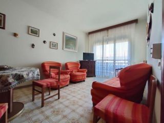 Appartamento in affitto a Massa 80 mq  Rif: 1128341