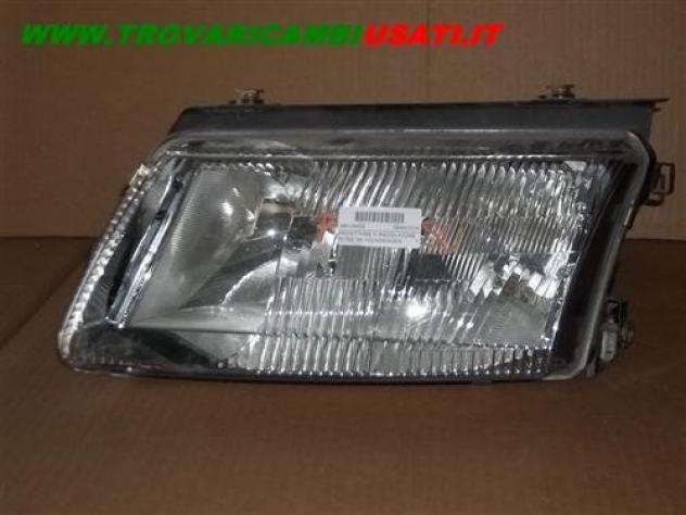 PROIETTORE S./REGOLATORE ALTEZ '98 VOLKSWAGEN PASSAT  Parti elettriche  Fanaleria  Proiettori  Proiettore ant. VOLKSWAGEN - PASSAT - 01-08-1996 - 01-1