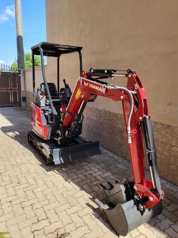 Mini Escavatore YANMAR VIO17