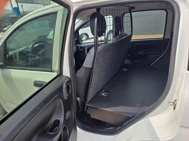 Fiat Panda 1.0 GSE S&S Hybrid Pop Van 2 posti - Foto 10