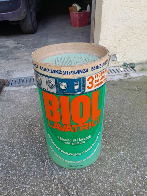 vecchio fustino detersivo biol mira lanza