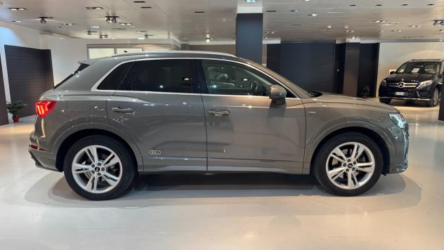 AUDI Q3 S-LINE 1.4 IBRIDO 150CV - 2021 - Foto 8