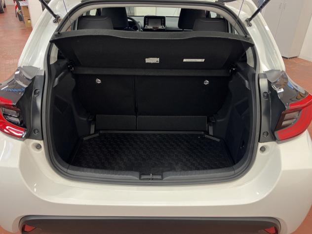 Toyota Yaris Hybrid Trend - Foto 7