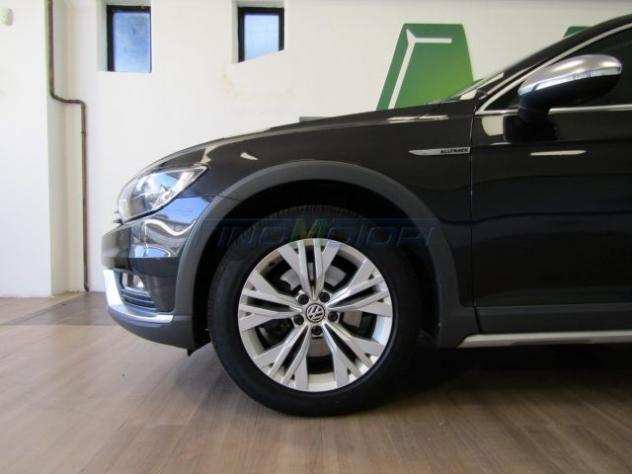 VOLKSWAGEN Passat Alltrack 2.0 TDI 190 CV 4MOTION DSG BMT rif. 23023498 - Foto 4